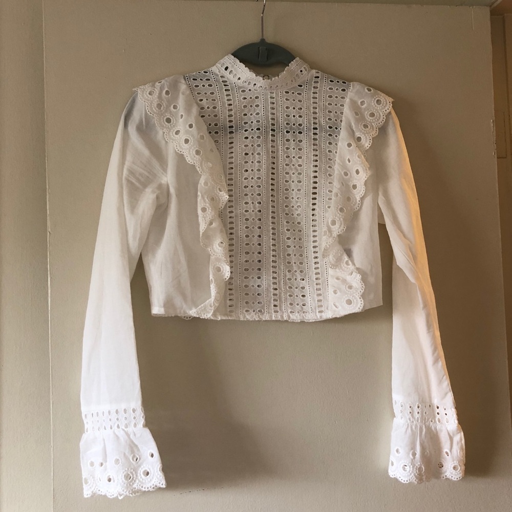White ruffle crop top
